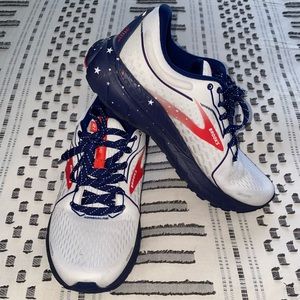Brooks Adrenaline 21 USA Running Shoes